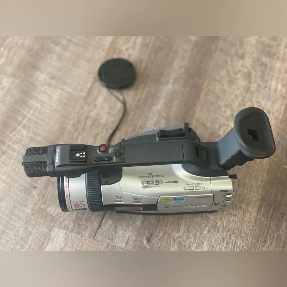Vintage Canon GL2 camcorder